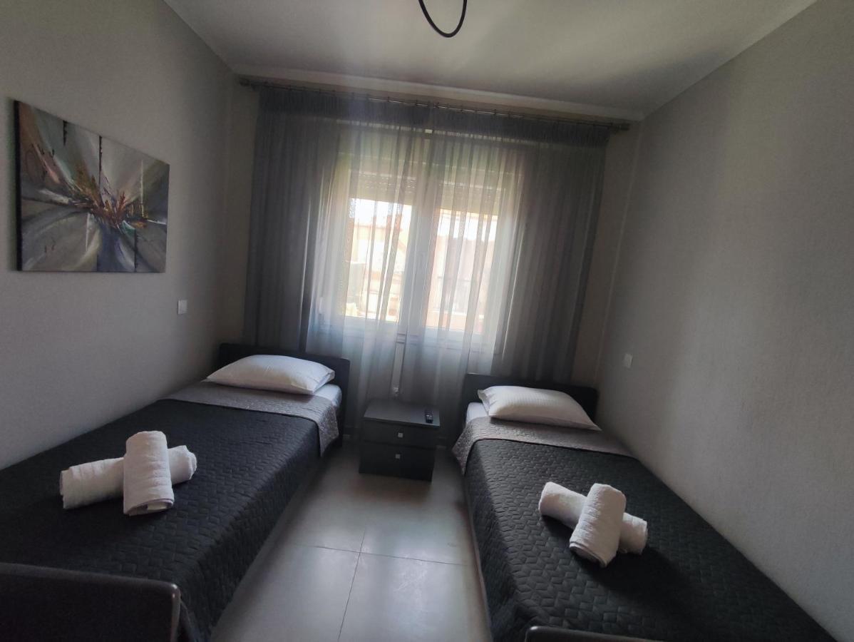 A & F Apartments - Ari'S House Kalyves Polygyrou Ngoại thất bức ảnh